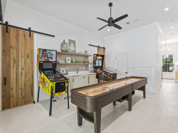 Seagrove Beach 7 Bedroom Home with Pool, Walk to Beach