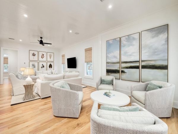 Seagrove Beach 7 Bedroom Home with Pool, Walk to Beach
