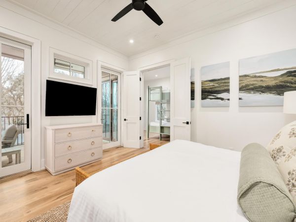 Seagrove Beach 7 Bedroom Home with Pool, Walk to Beach