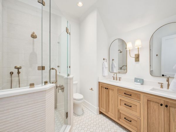 Seagrove Beach 7 Bedroom Home with Pool, Walk to Beach