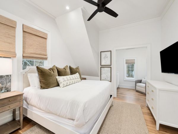 Seagrove Beach 7 Bedroom Home with Pool, Walk to Beach