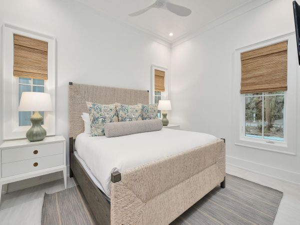 Santa Rosa Beach Vacation Home 7 Bedroom, Games Room & Pool