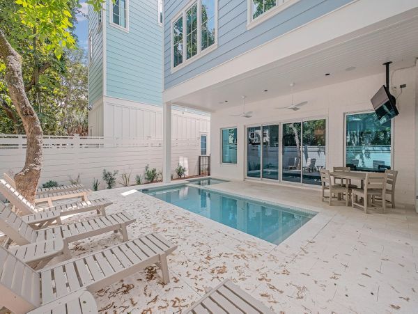 Santa Rosa Beach Vacation Home 7 Bedroom, Games Room & Pool