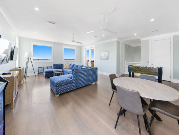 Gorgeous Seacrest Beach with 7 Bedrooms & Pool