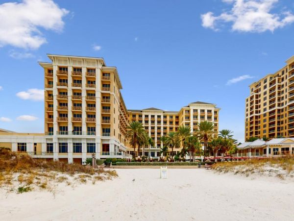 On Beach Clearwater Vacation Condo One Bedroom