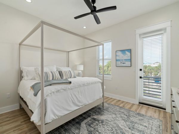 Walk to Beach Vacation Home Sleeps 26 Guests in Miramar Beach