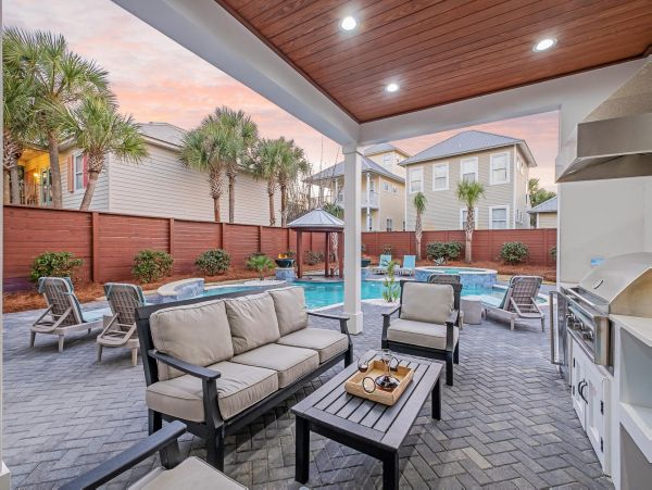 Walk to Beach Vacation Home Sleeps 26 Guests in Miramar Beach