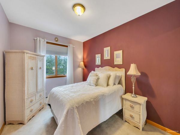 Luxury Escape: Hampton Bays Island Vacation Rental