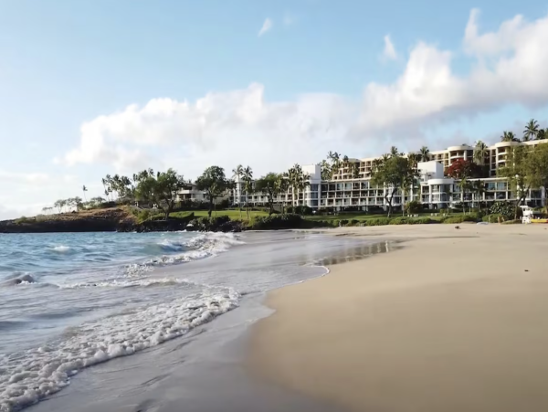 One of the Areas Most Exclusive Villas Steps to Beach