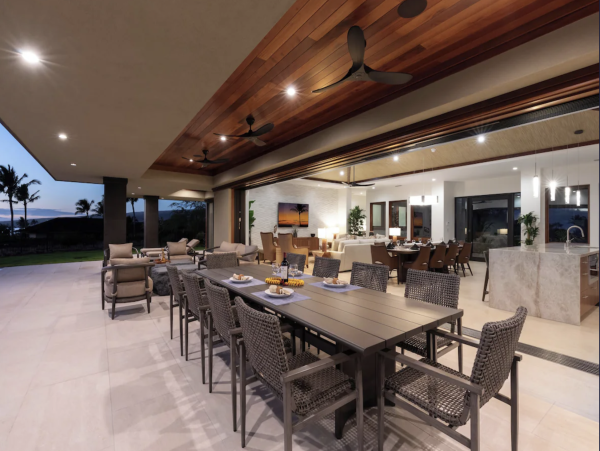 One of the Areas Most Exclusive Villas Steps to Beach