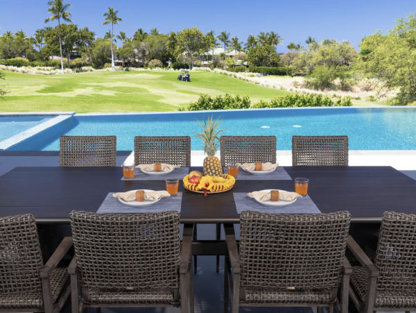 One of the Areas Most Exclusive Villas Steps to Beach
