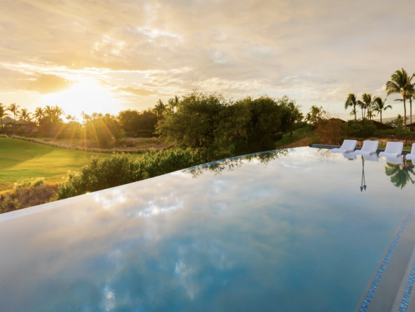 One of the Areas Most Exclusive Villas Steps to Beach