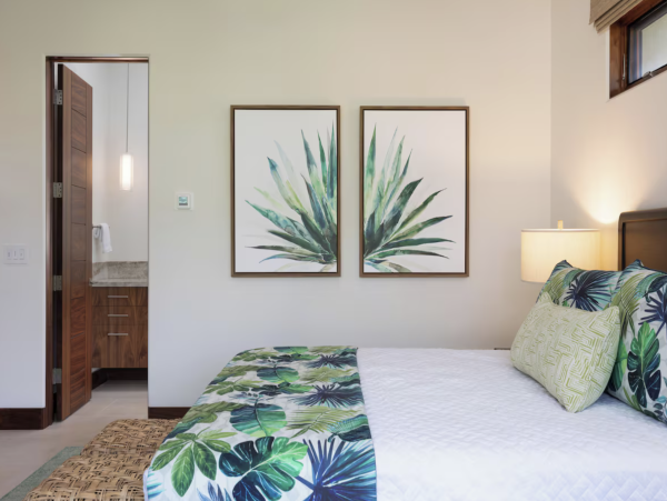 One of the Areas Most Exclusive Villas Steps to Beach