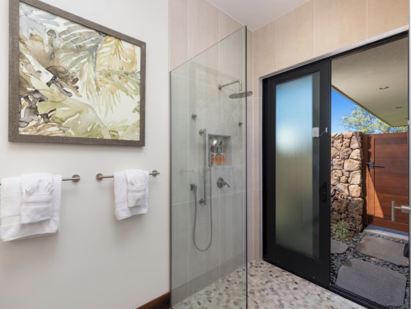 One of the Areas Most Exclusive Villas Steps to Beach