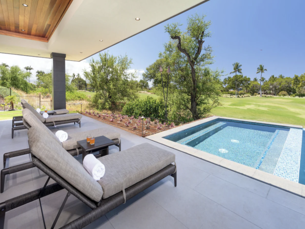 One of the Areas Most Exclusive Villas Steps to Beach