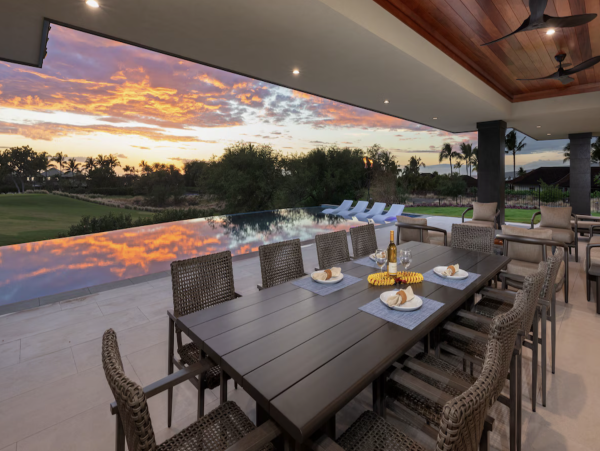 One of the Areas Most Exclusive Villas Steps to Beach