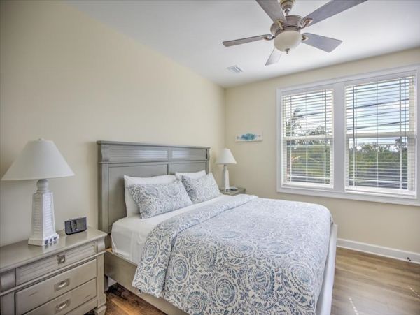 Stunning Sombrero Beach Townhome Canal Front with Pool
