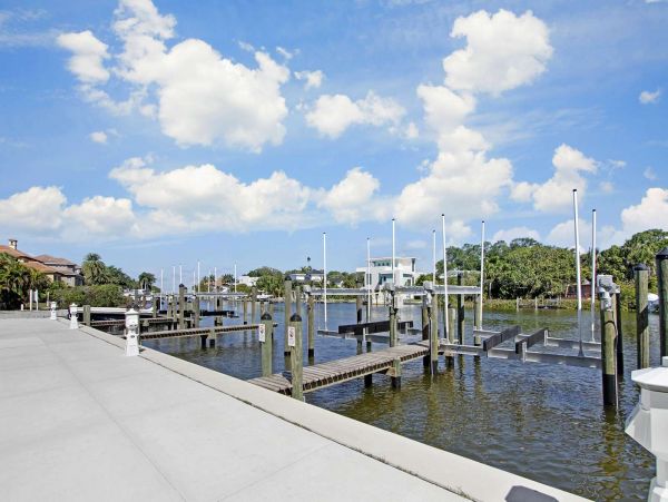Spacious Sarasota Vacation Rental: Terrace Oasis
