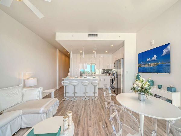 Spacious Sarasota Vacation Rental: Terrace Oasis