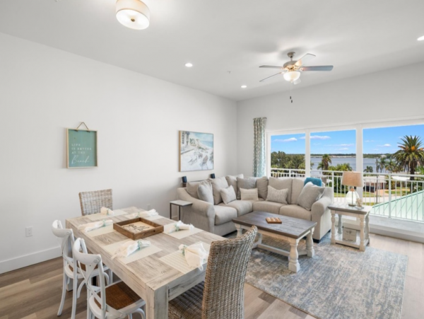 Walk to Beach Madeira Beach Vacation Condo Sleeps 8 Guests