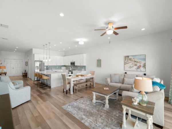 Walk to Beach Madeira Beach Vacation Condo Sleeps 8 Guests