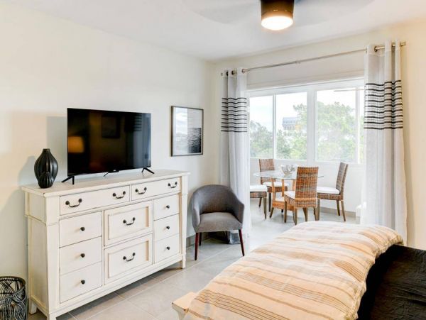 Walk to Beach Siesta Key Vacation Condo Two Bedroom