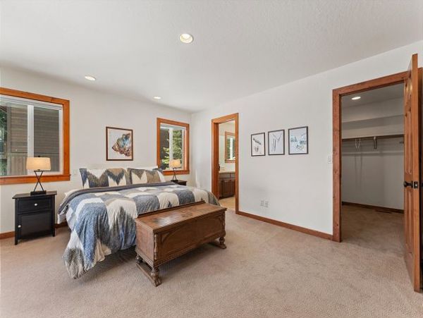 Lake Tahoe North Shore Vacation Home Sleeps Six Guests