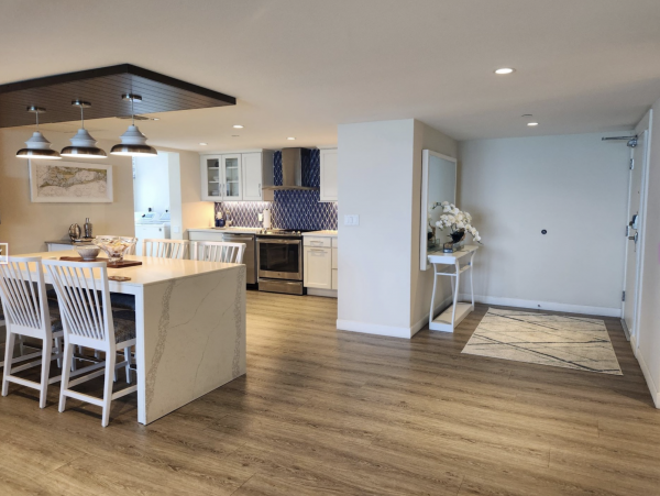 Direct Beach Front Luxury Longboat Key Vacation Condo