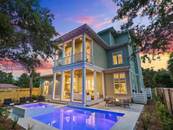 Walk to Beach Vacation Home 8 Bedroom in Santa Rosa Beach
