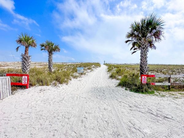 Pensacola Beach Two Bedroom Vacation Condo
