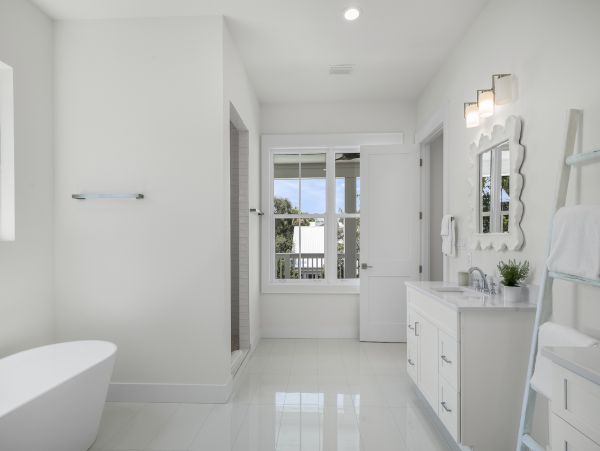 Santa Rosa Beach Vacation Home Sleeps 18 Guests Walk to Beach
