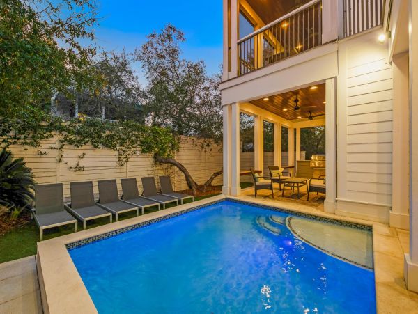 Walk to Beach Vacation Home Sleeps 26 Guests in Santa Rosa Beach