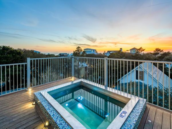 Walk to Beach Vacation Home Sleeps 26 Guests in Santa Rosa Beach