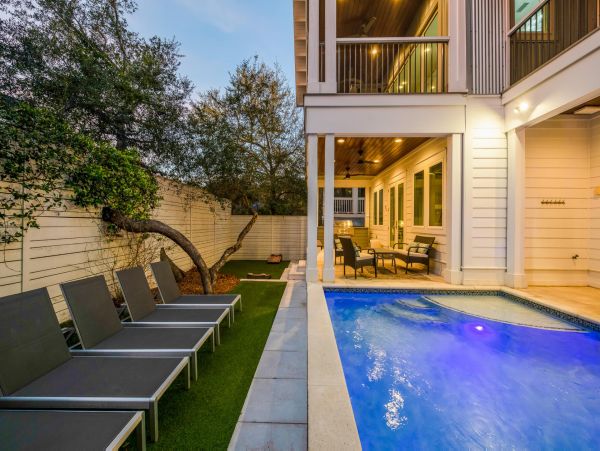 Walk to Beach Vacation Home Sleeps 26 Guests in Santa Rosa Beach
