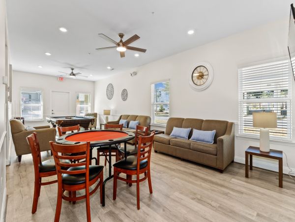 Walk to Beach Vacation Pool Home in Myrtle Beach