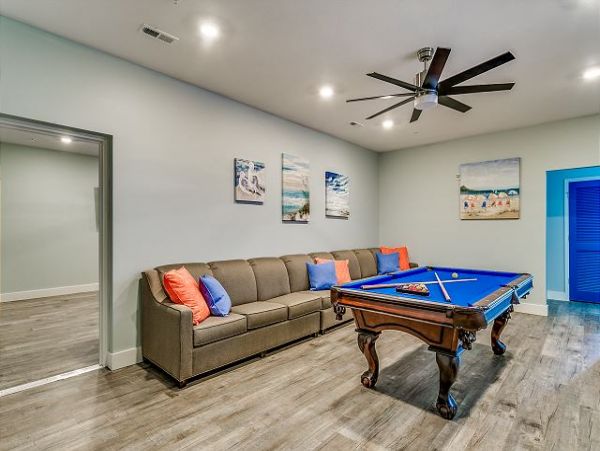 North Myrtle Beach Gorgeous 2 Adjoining Homes 14 Bdr Sleeps 50 Guests