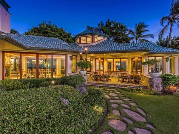 Hawaii Luxury Vacation Rental - Kohala Coast Oceanfront Home