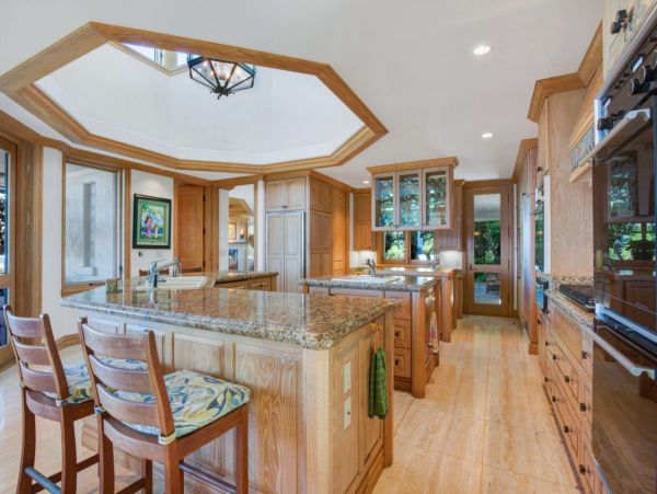 Hawaii Luxury Vacation Rental - Kohala Coast Oceanfront Home