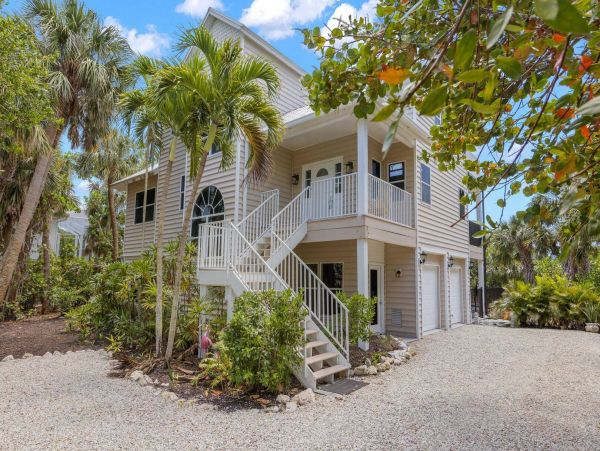 Sanibel Island Three Bedroom Vacation Home