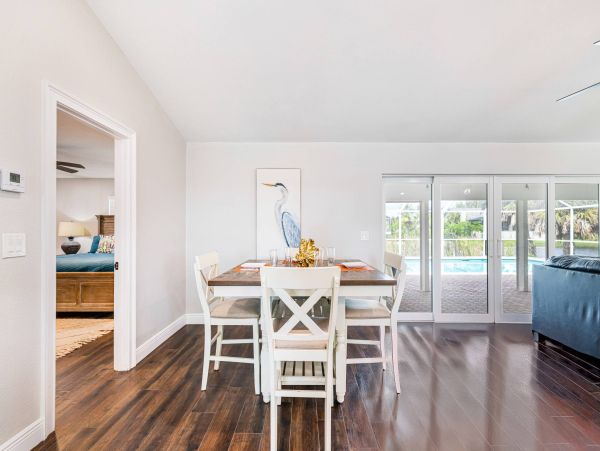 Modern Sanibel 4 Bedroom Vacation Pool Home