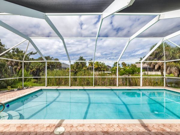 Modern Sanibel 4 Bedroom Vacation Pool Home