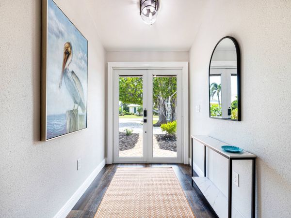 Modern Sanibel 4 Bedroom Vacation Pool Home