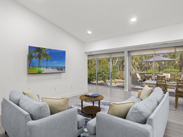 Ground-Level Beautiful Home in Sanibel