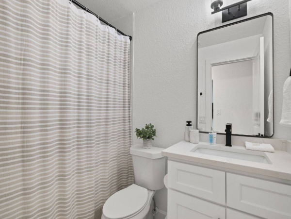 Ground-Level Beautiful Home in Sanibel