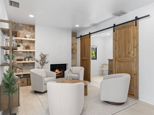 Tastefully Re-Designed 4-Bdm Home with Private Pool in Sanibel Island