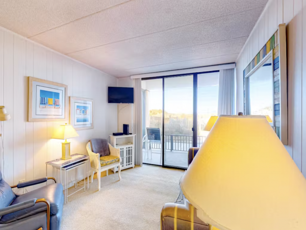 Groundfloor Beachfront Condo in Ocean City, Maryland