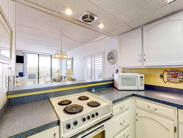 Groundfloor Beachfront Condo in Ocean City, Maryland