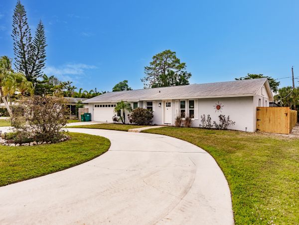 Naples Vacation Home Three Bedroom