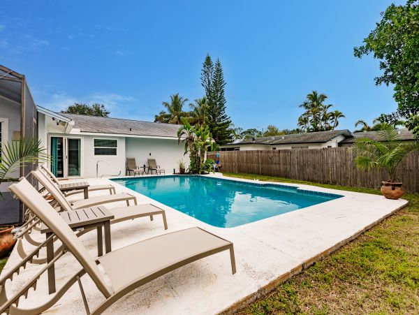 Naples Vacation Home Three Bedroom