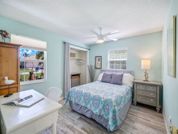 Lovely 2 Bedroom Rental with Private Spa & Patio